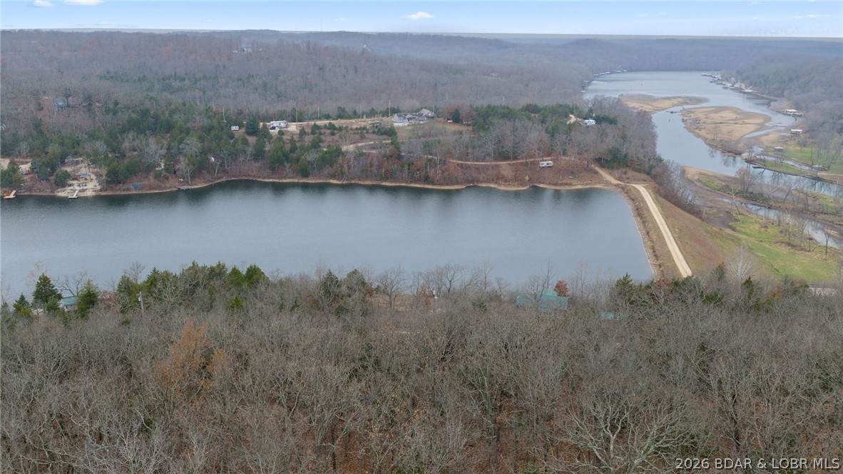 https://bt-photos.global.ssl.fastly.net/ozarks/orig_boomver_1_3586706-2.jpg