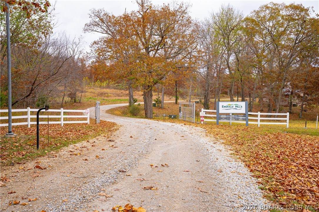 https://bt-photos.global.ssl.fastly.net/ozarks/orig_boomver_1_3586730-2.jpg