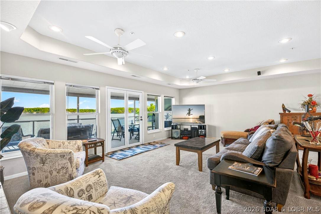214 Emerald Bay Drive - Photo 1