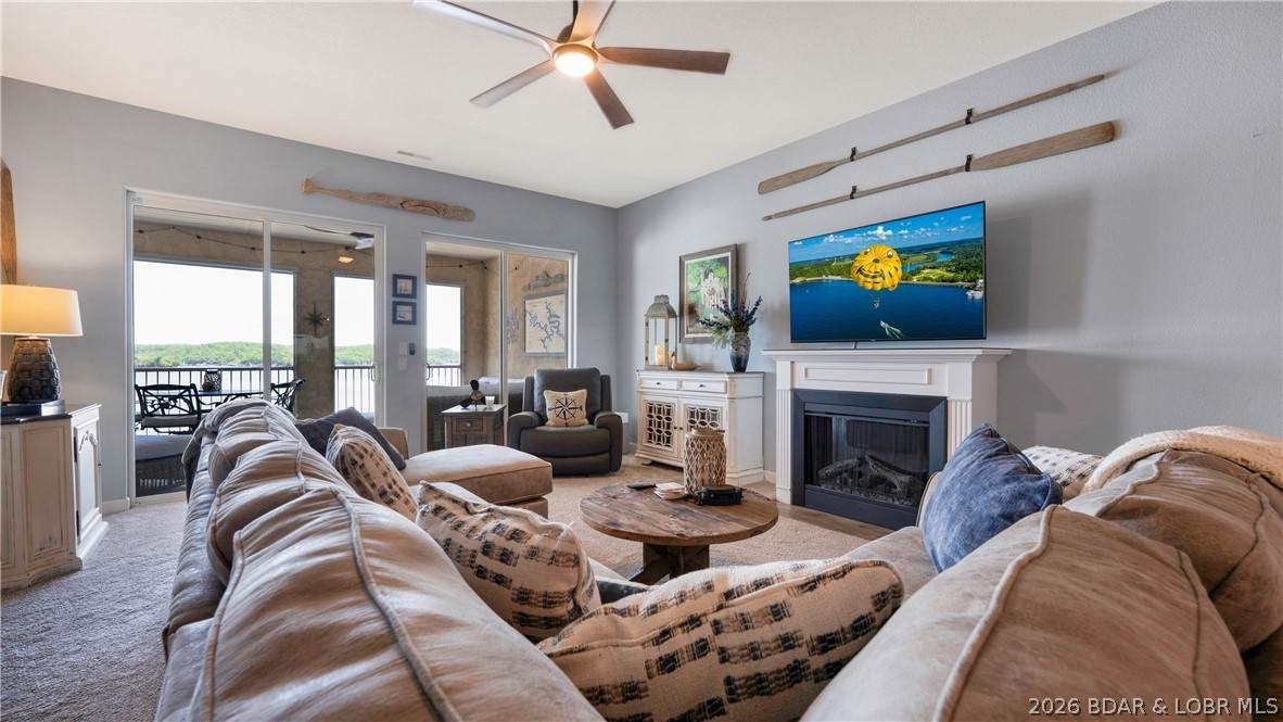 184 Plaza Gardens Ct - Photo 1