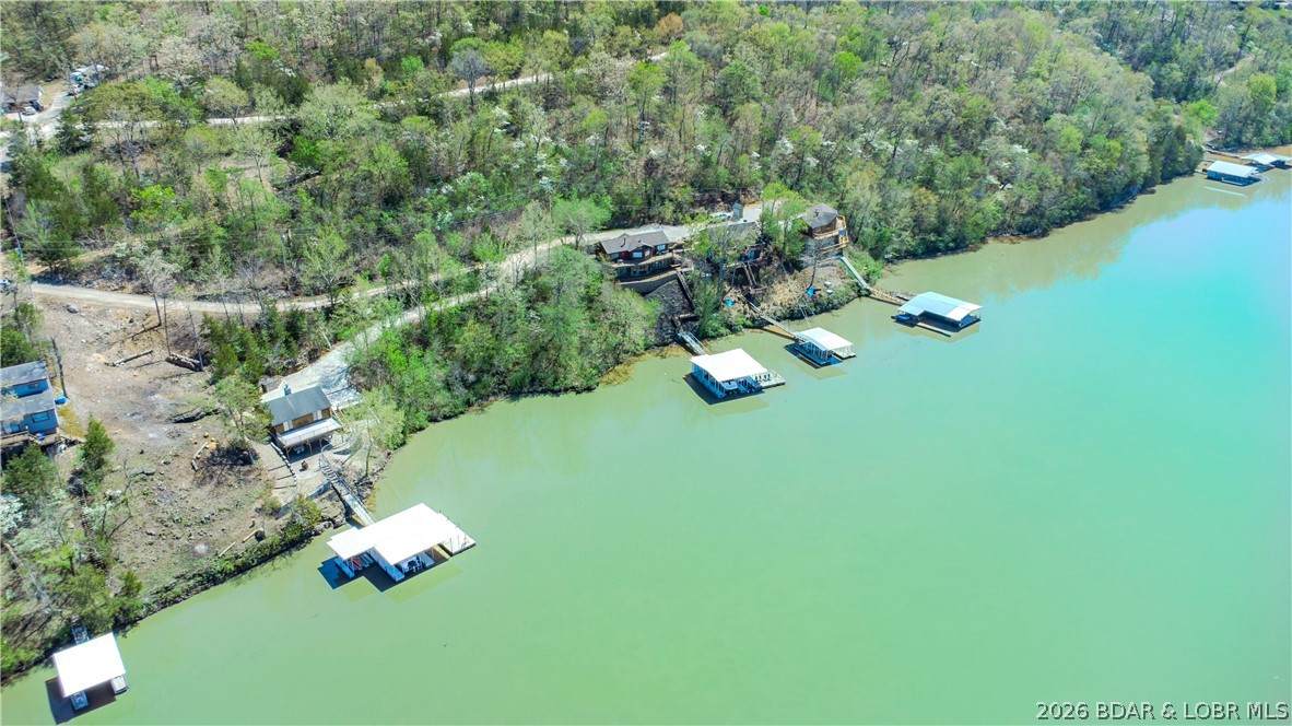 https://bt-photos.global.ssl.fastly.net/ozarks/orig_boomver_1_3586871-2.jpg