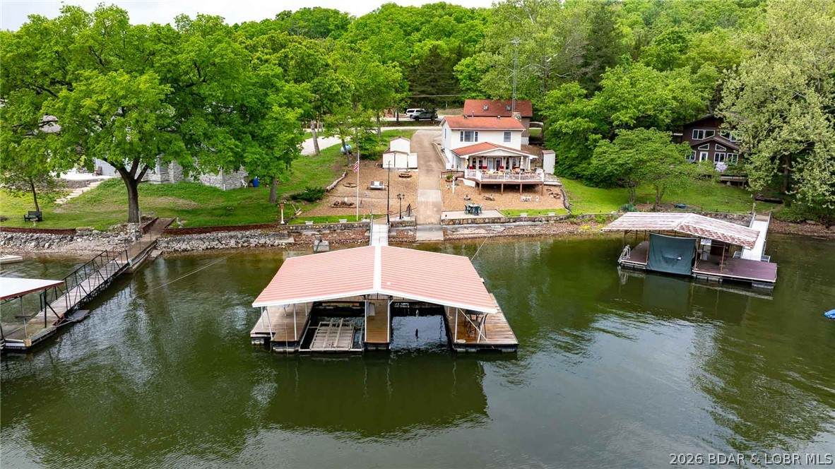 https://bt-photos.global.ssl.fastly.net/ozarks/orig_boomver_1_3586897-2.jpg