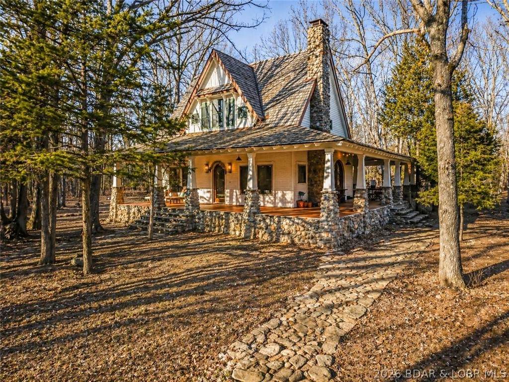 https://bt-photos.global.ssl.fastly.net/ozarks/orig_boomver_1_3586978-2.jpg