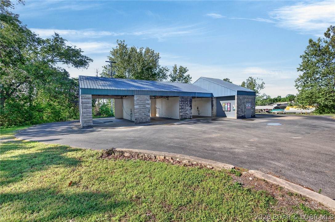 https://bt-photos.global.ssl.fastly.net/ozarks/orig_boomver_1_3587039-2.jpg