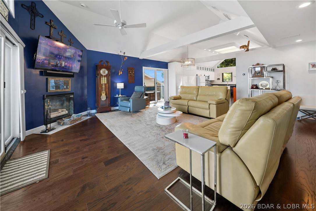 166 Falls Point Drive - Photo 1