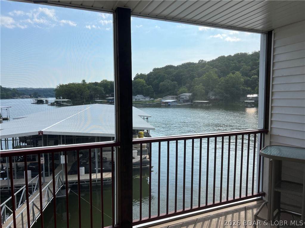 https://bt-photos.global.ssl.fastly.net/ozarks/orig_boomver_1_3587409-2.jpg