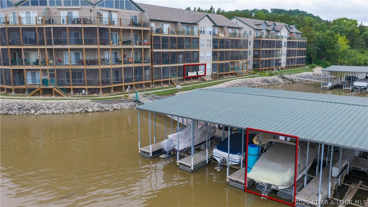 https://bt-photos.global.ssl.fastly.net/ozarks/orig_boomver_1_3587567-2.jpg