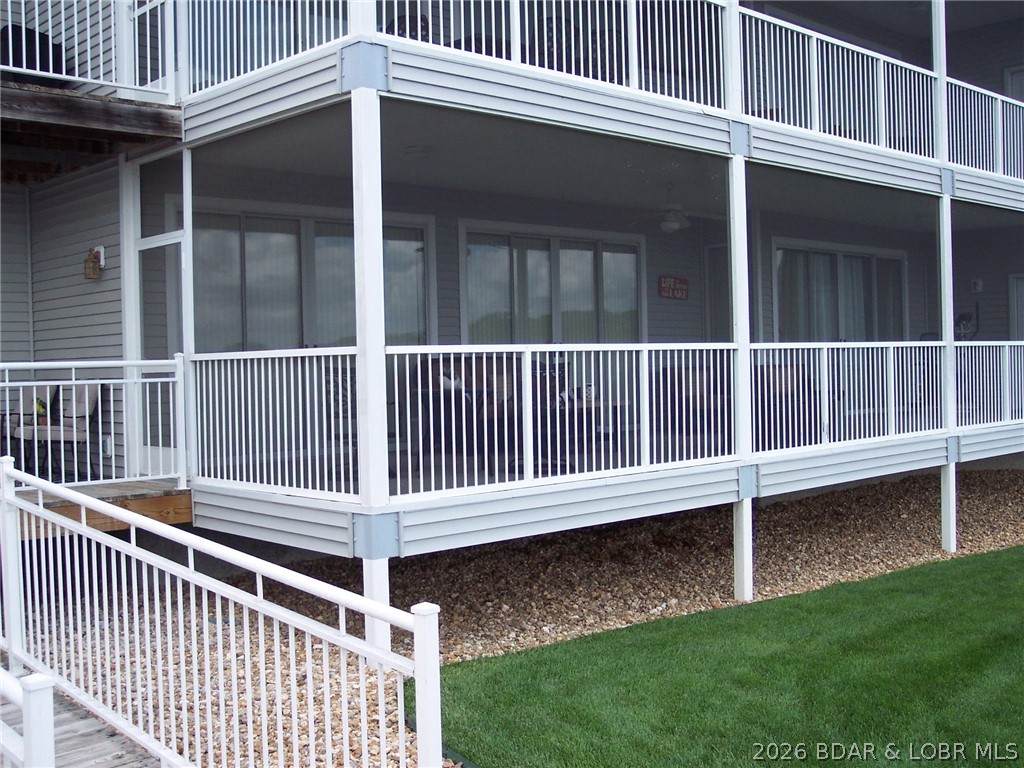 712 Summer Place Drive - Photo 1