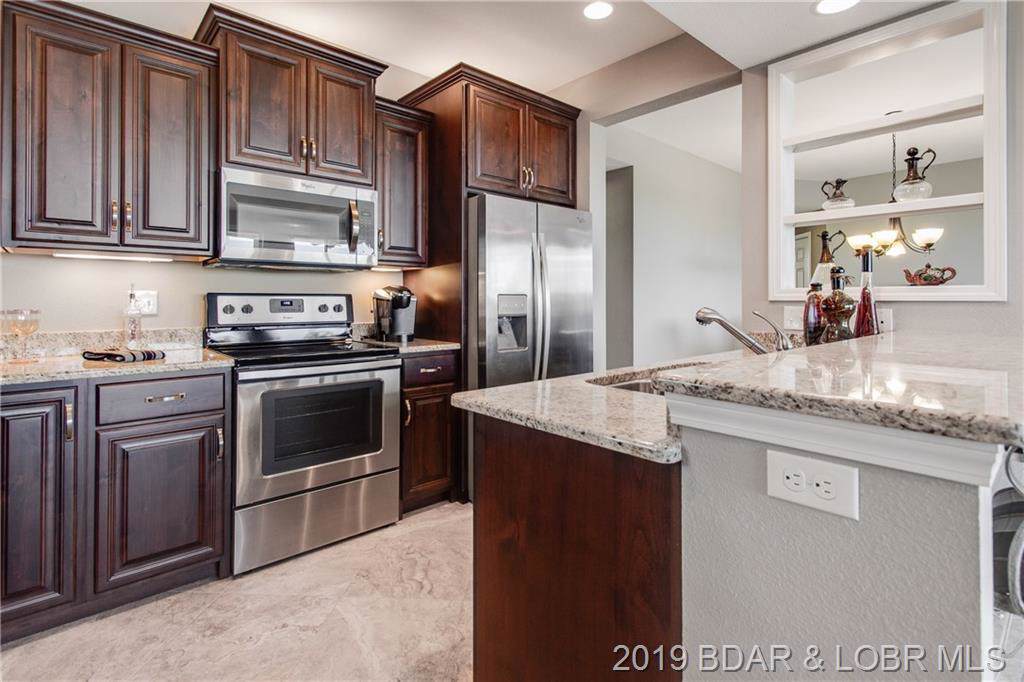 682 Summer Place Drive - Photo 1