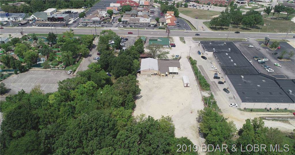 987 Village Lane - Photo 1