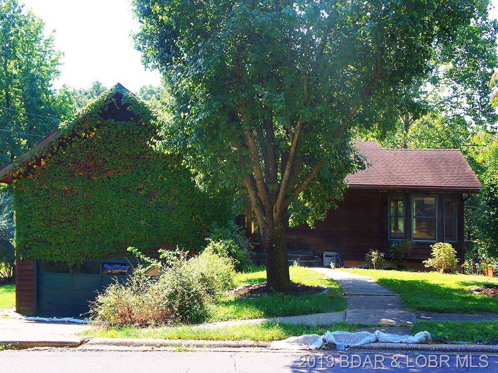 190 Hollyhock Drive - Photo 1