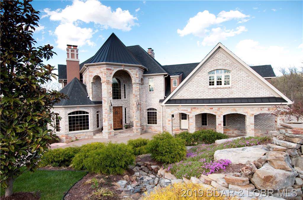 5767 Cobblestone Drive - Photo 1