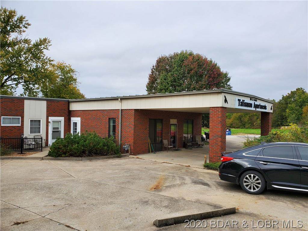201 S Pacific St - Photo 1