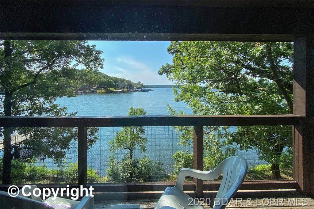 233 Lone Oak Point - Photo 1