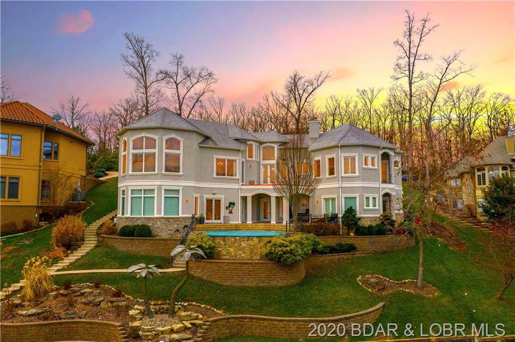 1161 Via Appia Drive - Photo 1