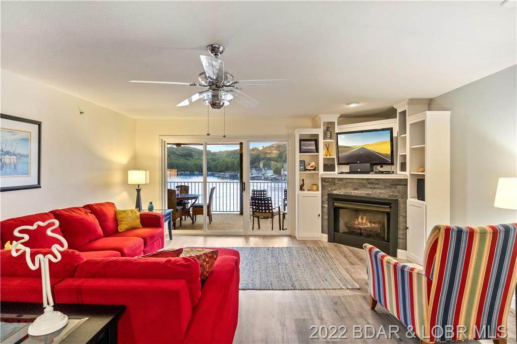 786 Pershing Drive - Photo 1