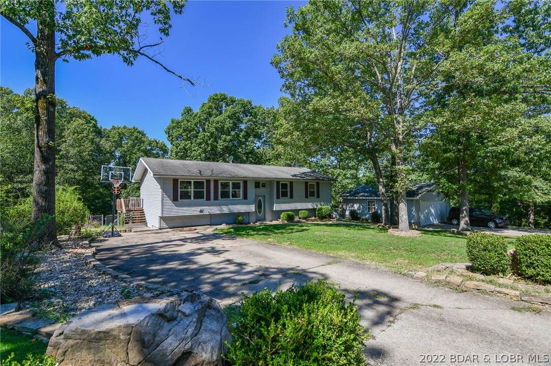 103 Dogwood Drive - Photo 1