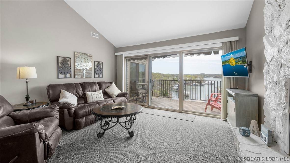 70 Robinwood Lane - Photo 1