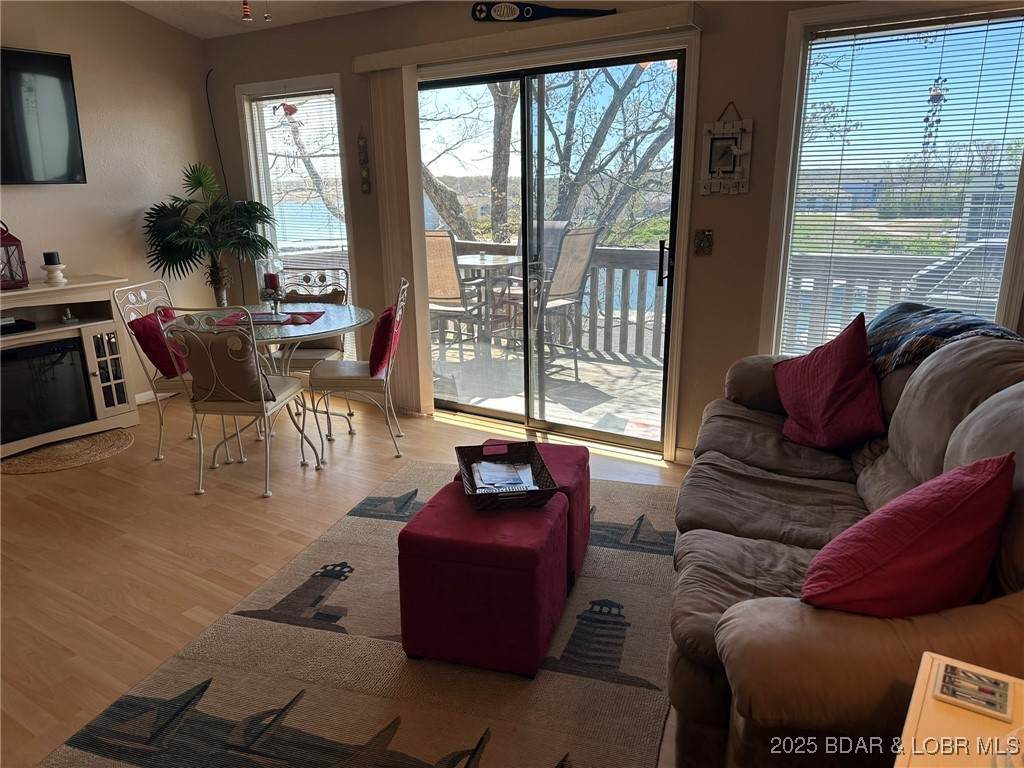 237-3B Southwood Shores Drive - Photo 1