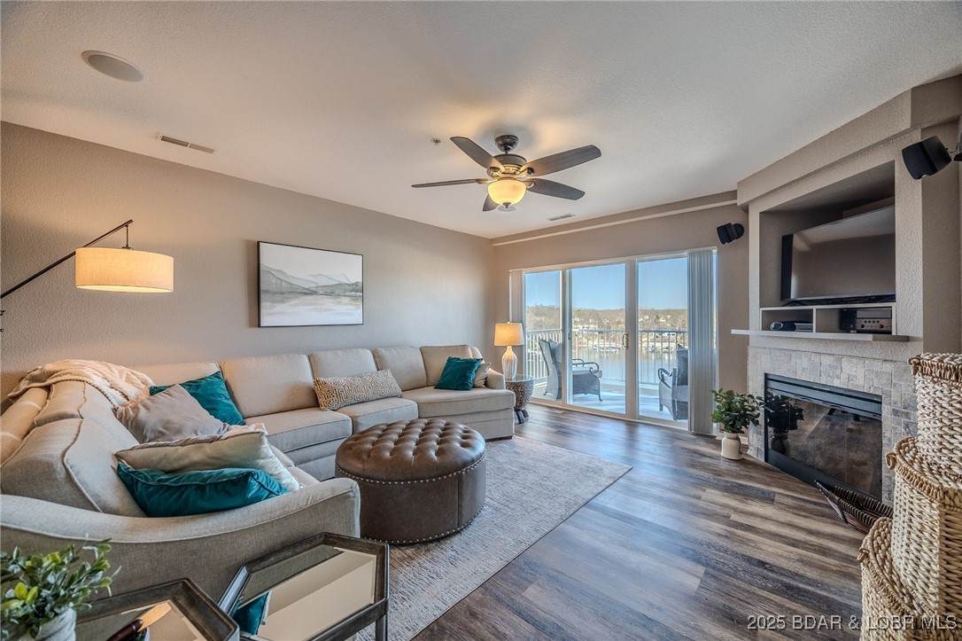 1359 Seascape Lane - Photo 1
