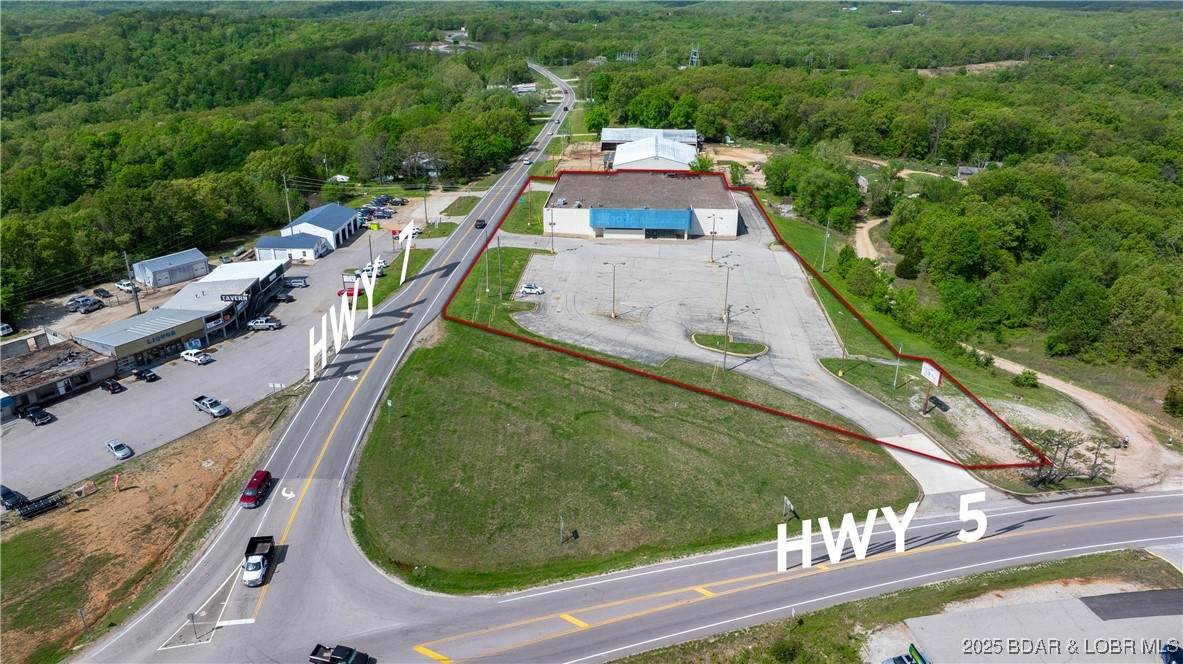 8845 N State Highway 5 - Photo 1