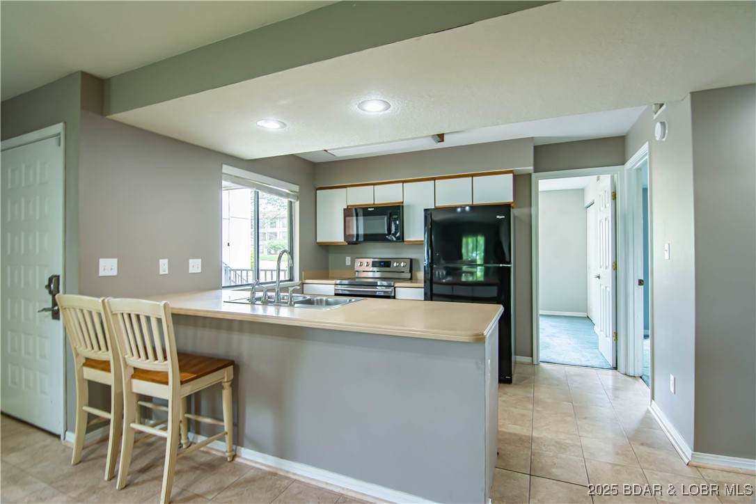 35-2B Ventura Drive - Photo 1