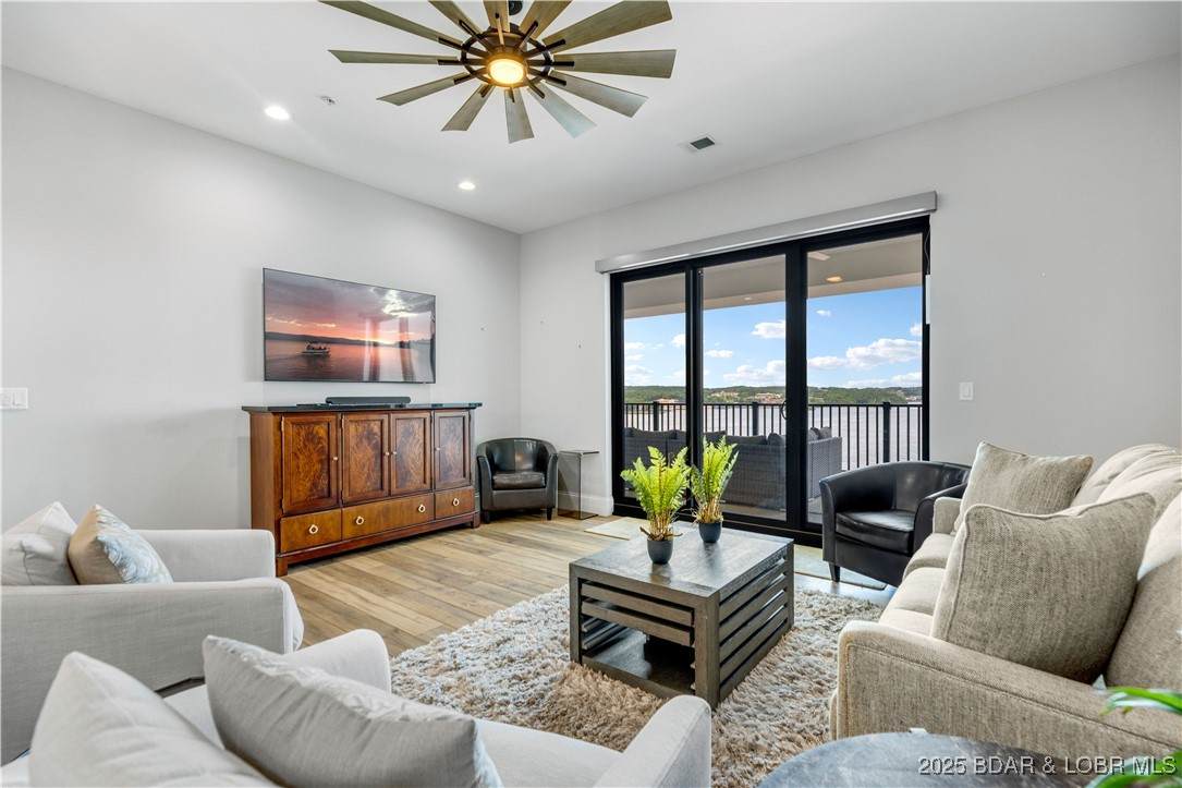 166 Captiva Drive - Photo 1
