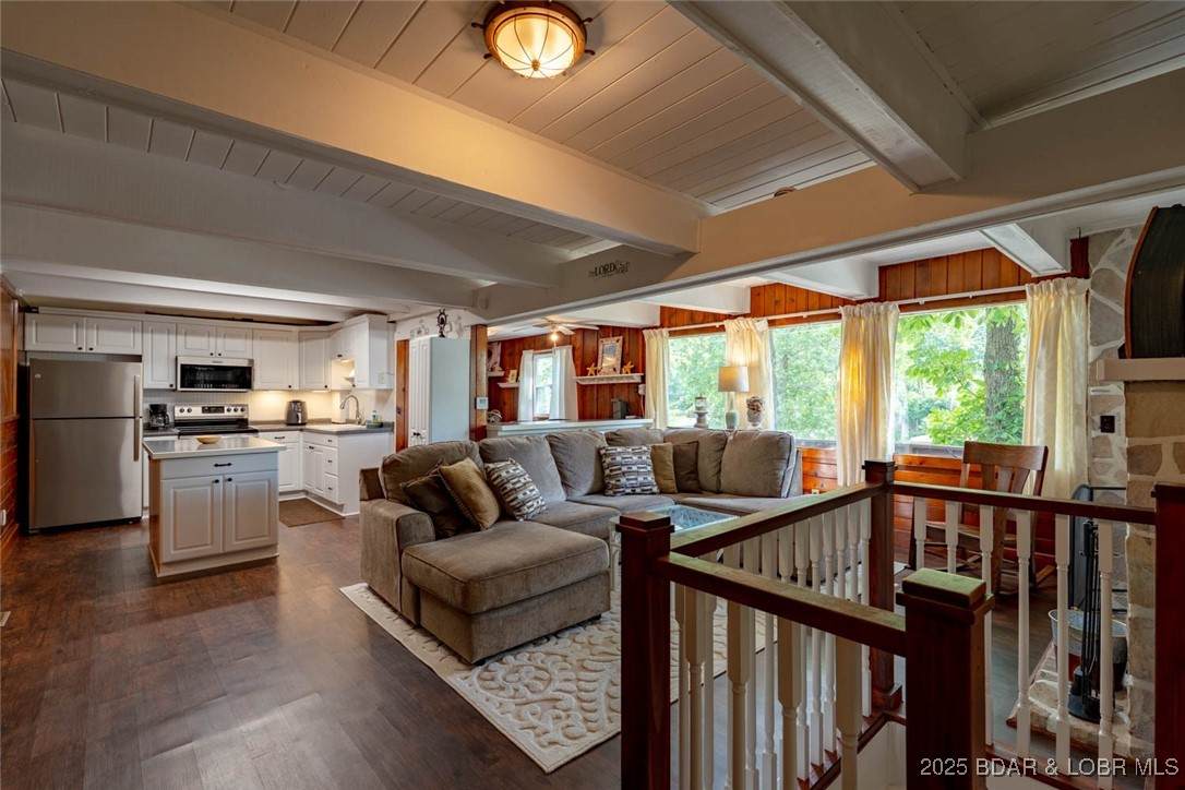 2131 Brown Bend Road - Photo 1