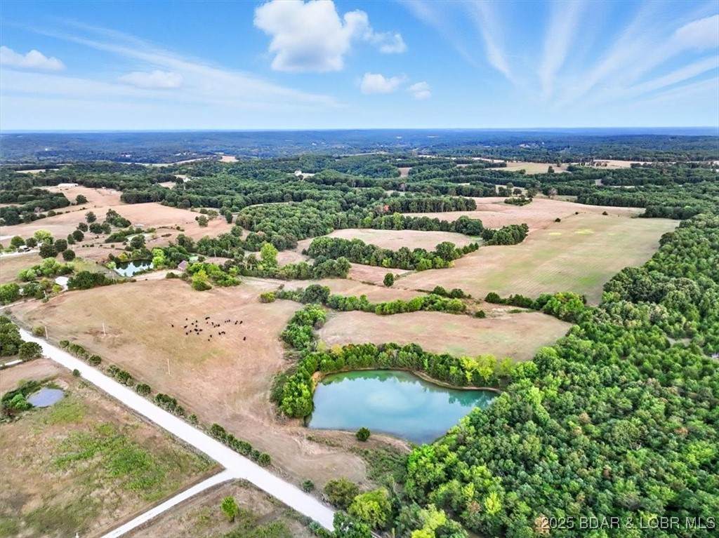 https://bt-photos.global.ssl.fastly.net/ozarks/orig_boomver_2_3580185-2.jpg