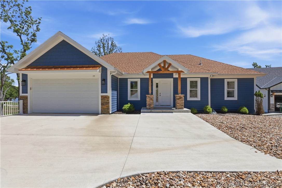 77 Lakeway Lane - Photo 1