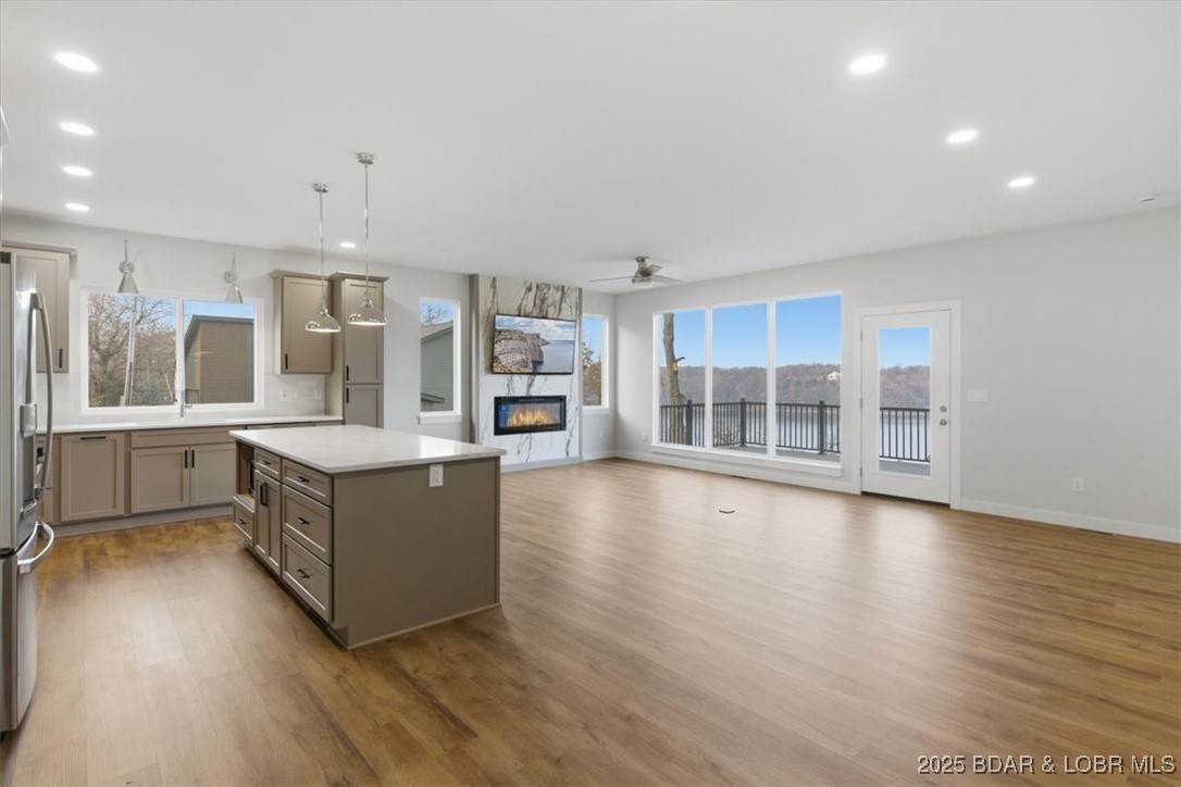 312 Woodland Point - Photo 1