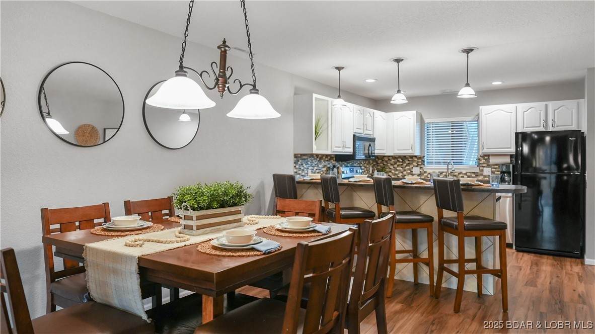 611 Lazy Days Road - Photo 1