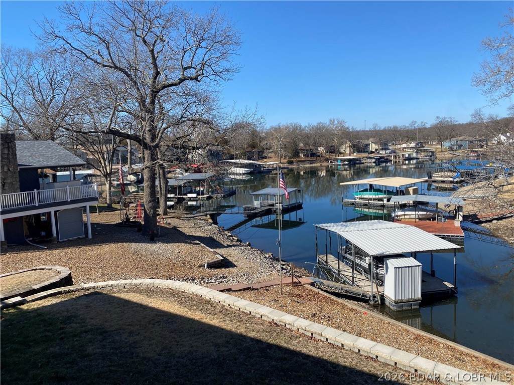 https://bt-photos.global.ssl.fastly.net/ozarks/orig_boomver_2_3584157-2.jpg