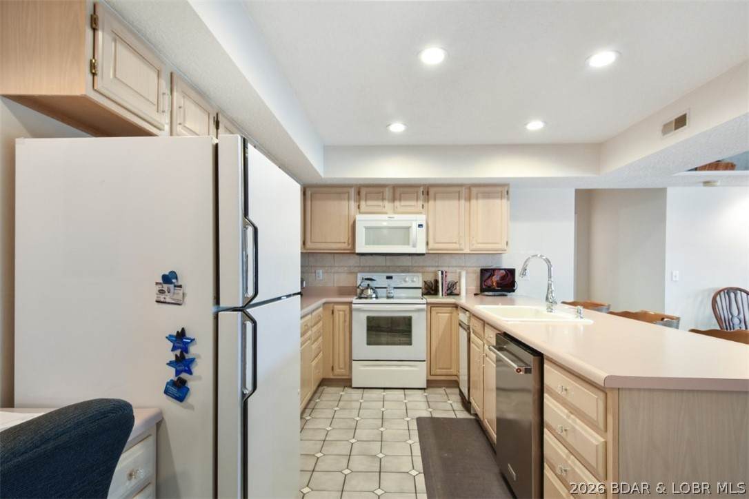 106 Falls Point Drive - Photo 1