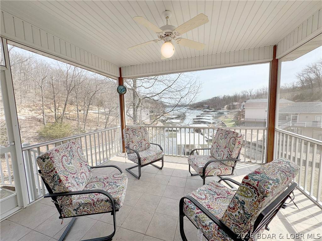 https://bt-photos.global.ssl.fastly.net/ozarks/orig_boomver_2_3584792-2.jpg