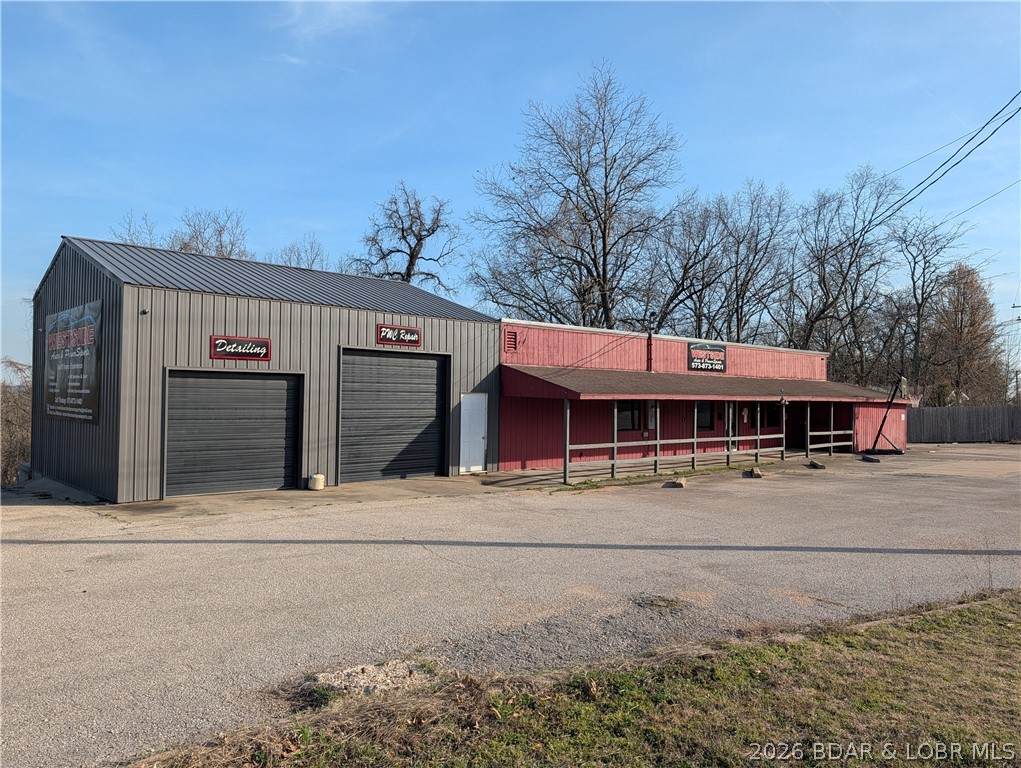 630 & 594 N State  Hwy 7 - Photo 1