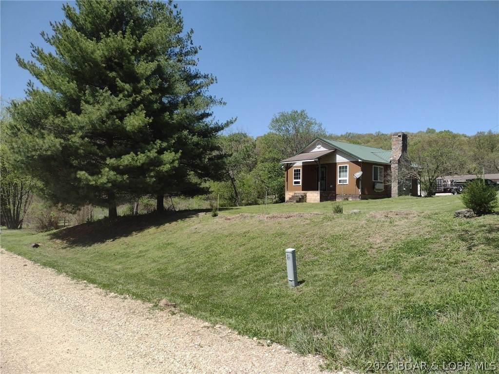 33092 Lake Trail Road - Photo 1