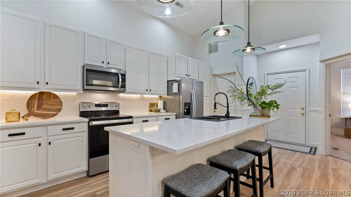 306 Green Trails Court - Photo 1