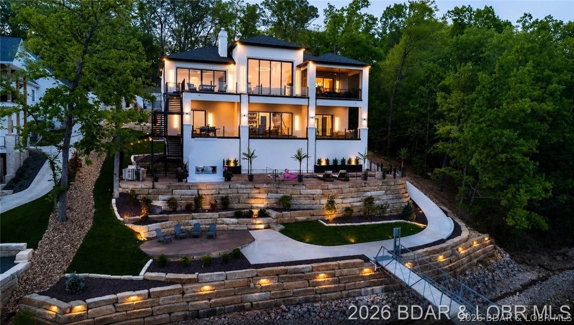 https://bt-photos.global.ssl.fastly.net/ozarks/orig_boomver_2_3586990-2.jpg