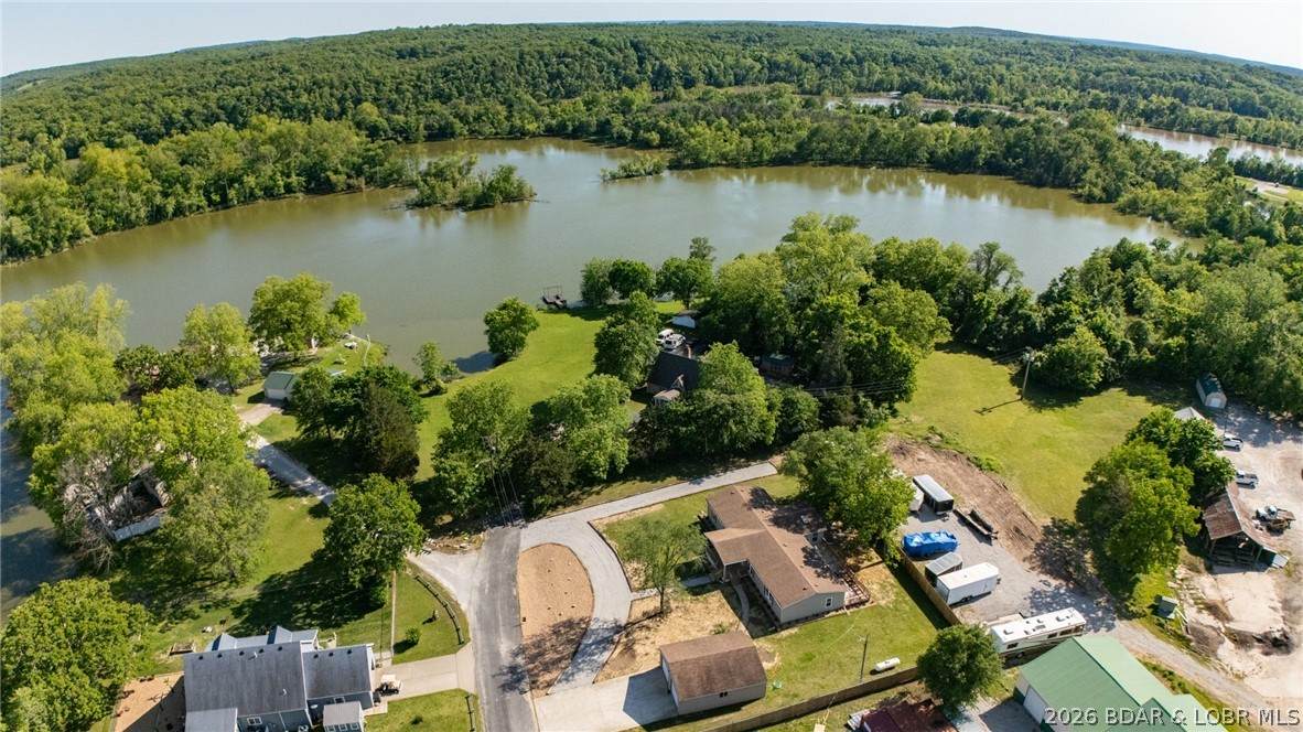 https://bt-photos.global.ssl.fastly.net/ozarks/orig_boomver_2_3587150-2.jpg