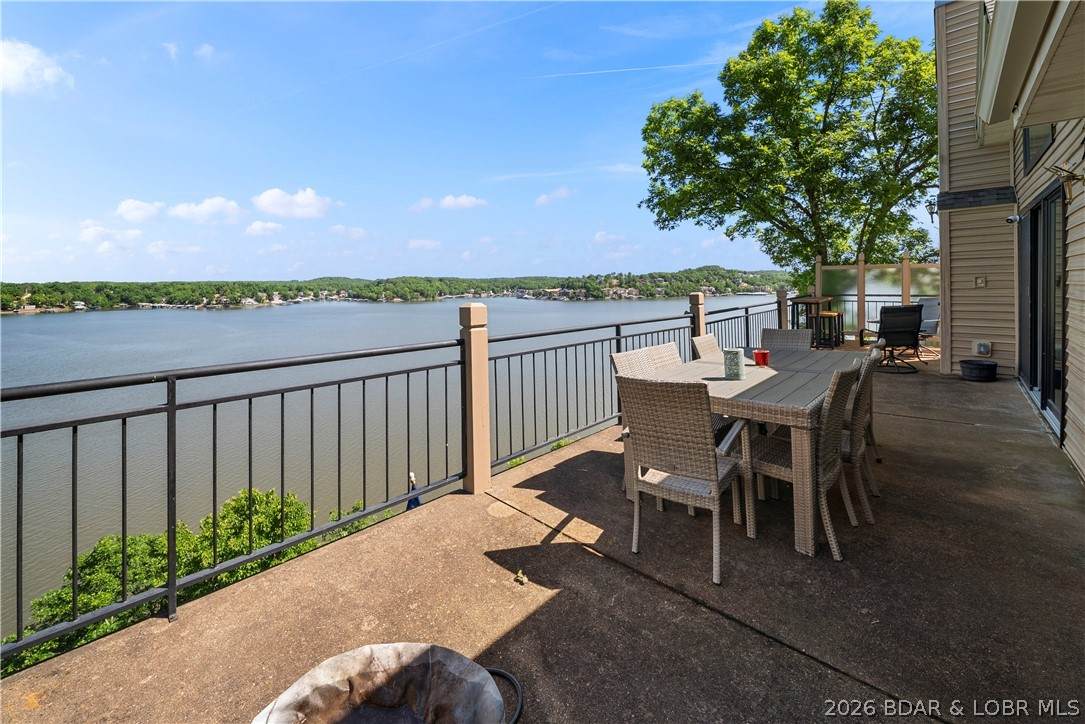 https://bt-photos.global.ssl.fastly.net/ozarks/orig_boomver_2_3587291-2.jpg