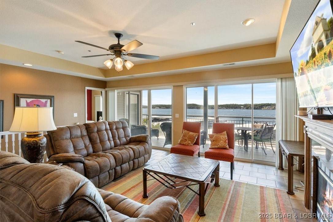 310 Palisades Drive - Photo 1
