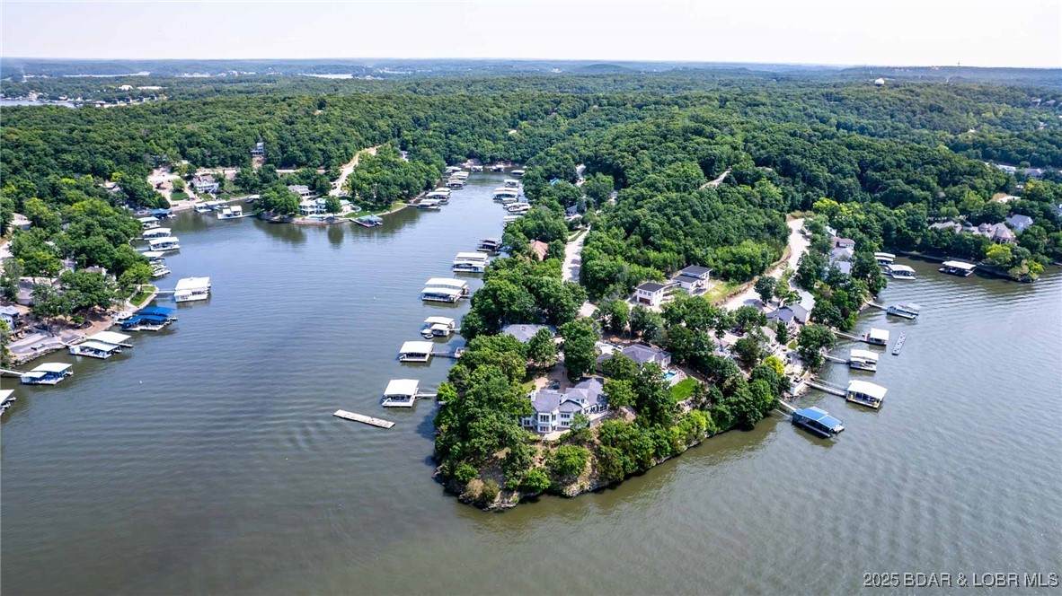 570 Palisades Drive - Photo 1