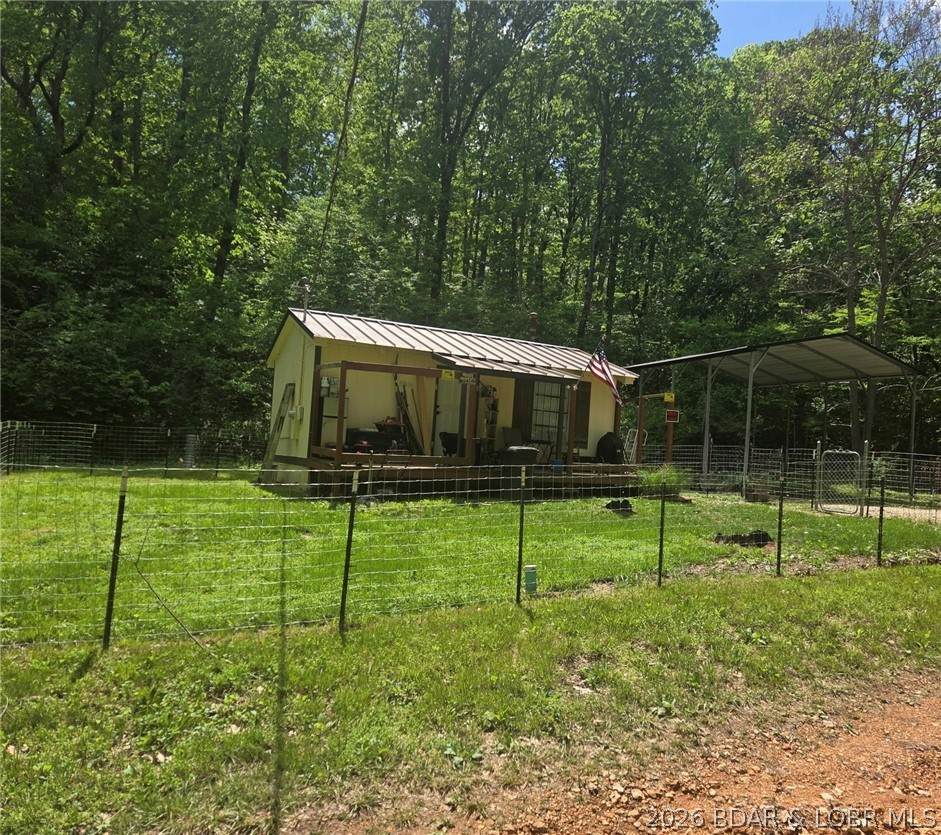 33616 Ray Road - Photo 1