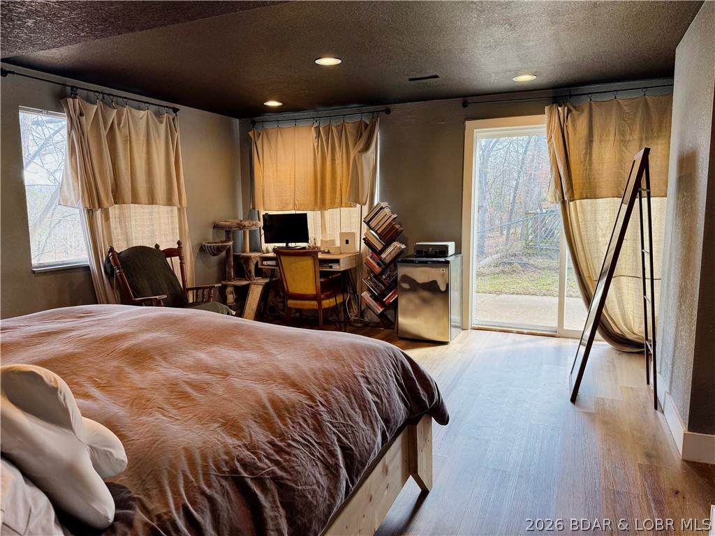 https://bt-photos.global.ssl.fastly.net/ozarks/orig_boomver_3_3584633-2.jpg