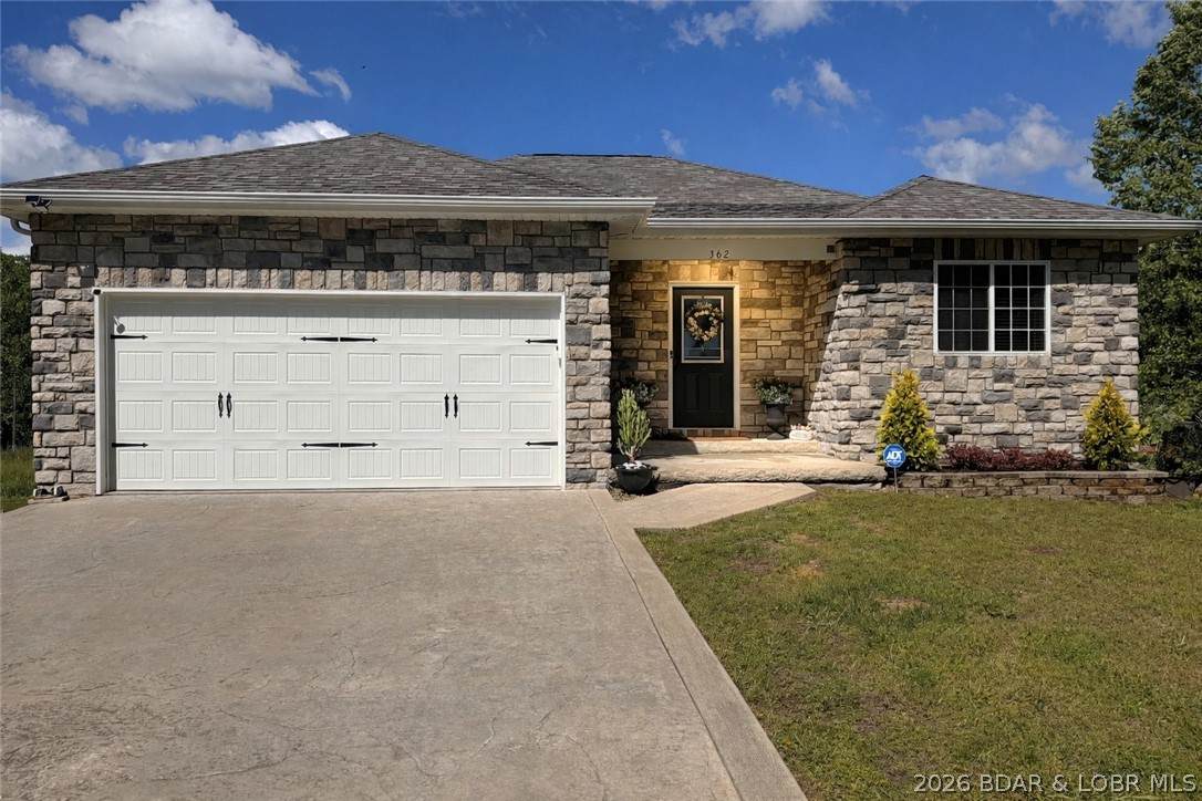 362 Merlin Drive - Photo 1