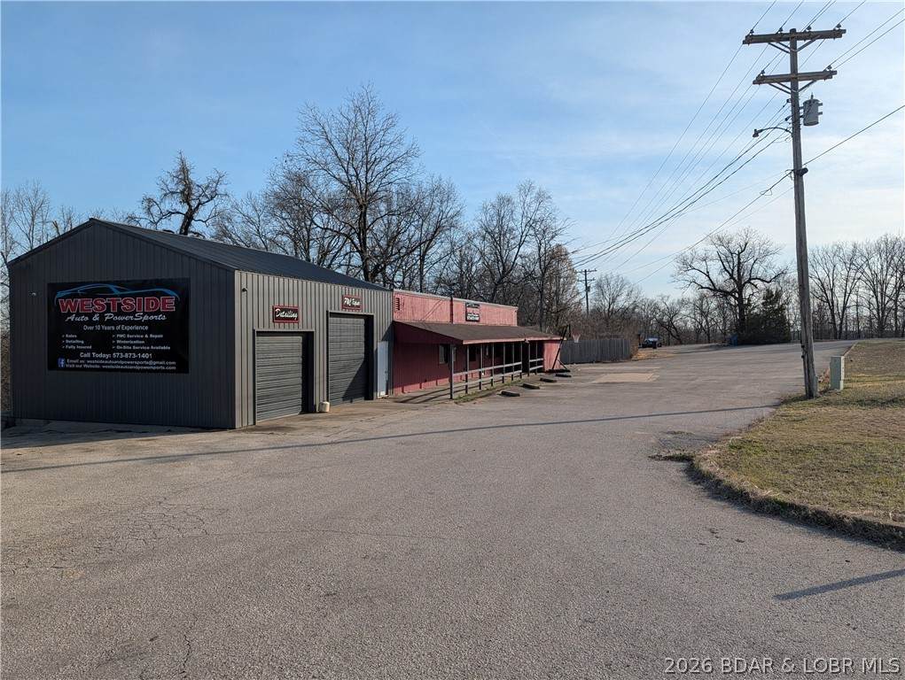https://bt-photos.global.ssl.fastly.net/ozarks/orig_boomver_2_3584960-2.jpg