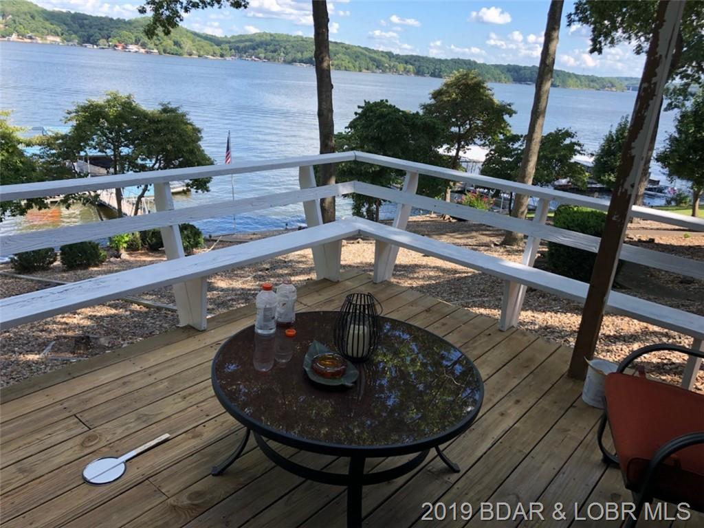 721 Graham Point - Photo 1