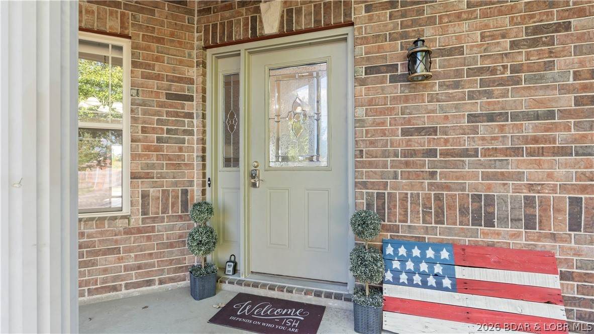 https://bt-photos.global.ssl.fastly.net/ozarks/orig_boomver_5_3584163-2.jpg