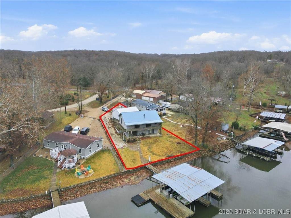 https://bt-photos.global.ssl.fastly.net/ozarks/orig_boomver_6_3582679-2.jpg